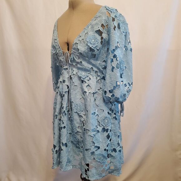 Storia Medium Dress Blue Lace Mini Plunge Neckline Balloon Sleeve Cut-out Back - Picture 8 of 13